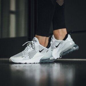Nike Air Max 270 Women's White Black AH6789-100 Lace-Up Running Shoes Size 7.5
